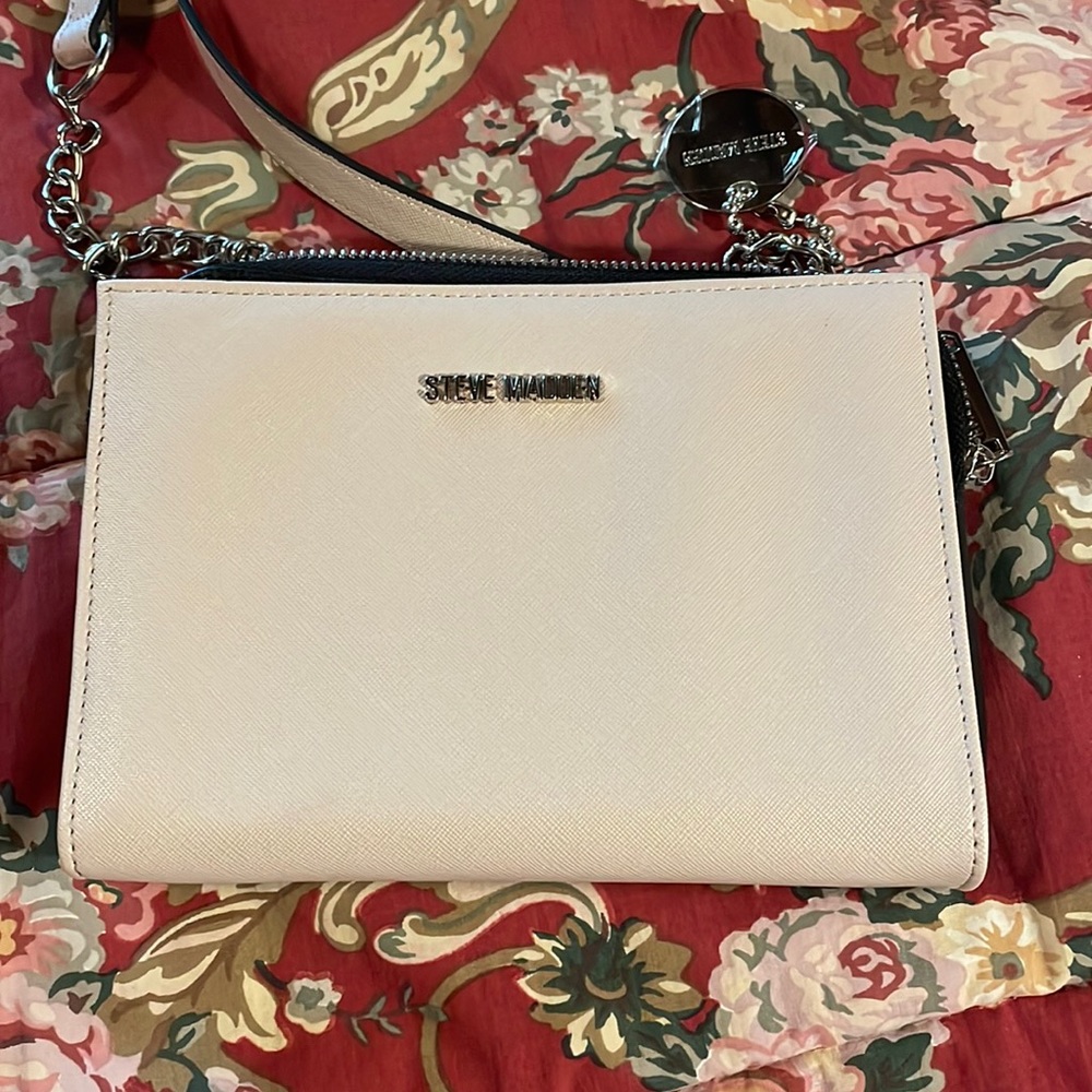 💗Steve Madden NWOT Blush Cream/Chain Crossbody - Picture 3 of 10